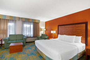  La Quinta Inn by Wyndham Auburn Worcester  Оберн